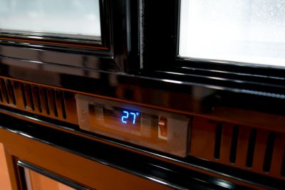 Vetrina Refrigerata 201 Litri Con Porte Scorrevoli  Dettaglio Display