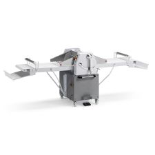 Free-Standing Dough Sheeter With Conveyor Belts 50 cm Manual Adjustment and Pedal CHEFOOK